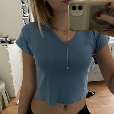blaues crop top von brandy melville