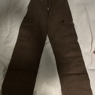 pantaloni marroni