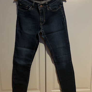 Levi's 711 skinny jeans