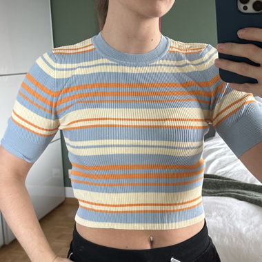 Colorful top crop shirt