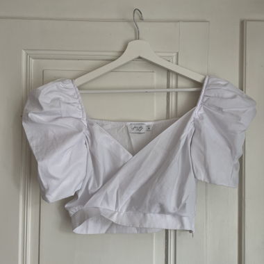 Puff-Sleeves Crop Top