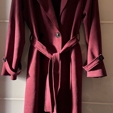 Langer bordeaux Trenchcoat