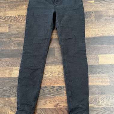 Black slim jeans