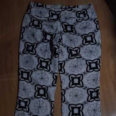 Hose mit Muster (weiss/schwarz, Grösse: 38)