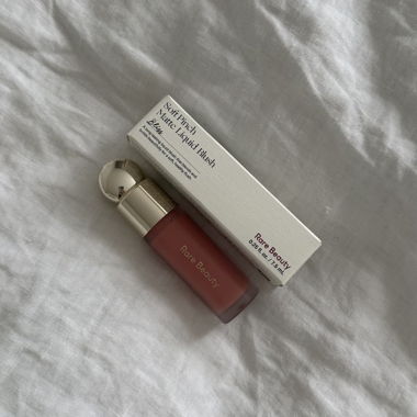 Rare Beauty – Liquid Blush «Bliss»