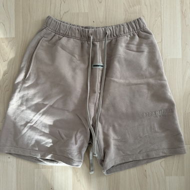 Fear of God- Essential shorts 