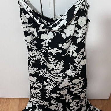 Cocktail-/elegantes Kleid