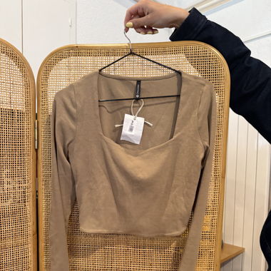 Pull court beige