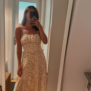 Kleid