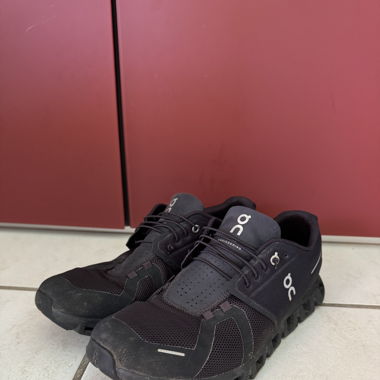 On Cloud 5 Shoes (Roger Federer)