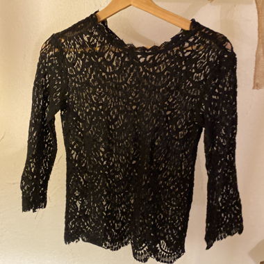 ZARA lace long-sleeve black size S