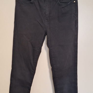 Black Skinny Jeans