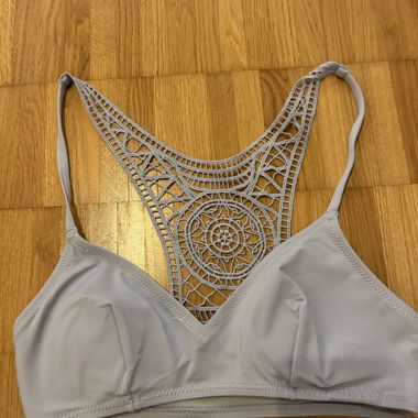 Bikini H&M avec dos en crochet, taille 36