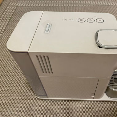 Nespresso Coffee Machine De'Longhi Lattissima