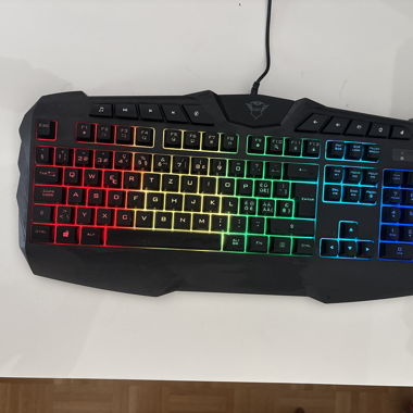 Gaming-Tastatur- und Maus-Set