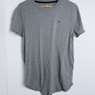 Hollister Grey T-shirt
