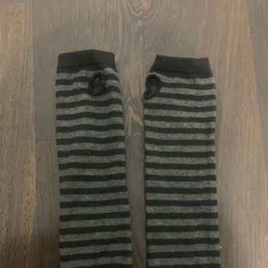 Striped (black&grey) sleeves/hand warmers 