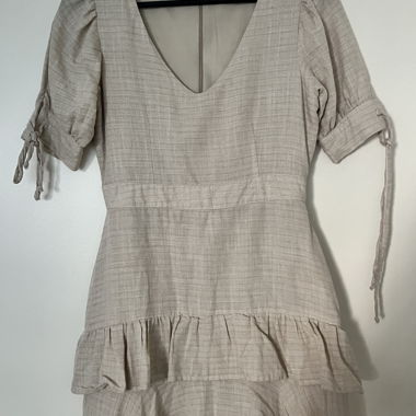 Robe beige Trendyol