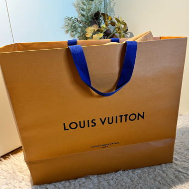 Louis Vuitton Shopper