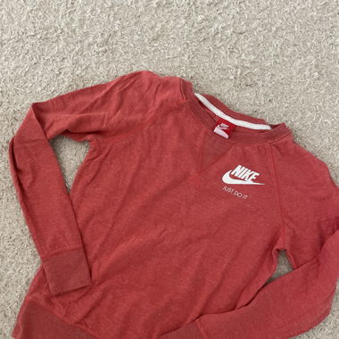 Nike Pulli