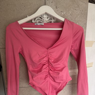 Pinkes Zara Body, Grösse M