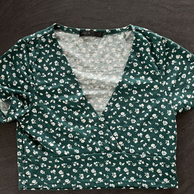 Cropped top