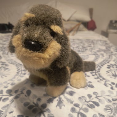Plush dog toy