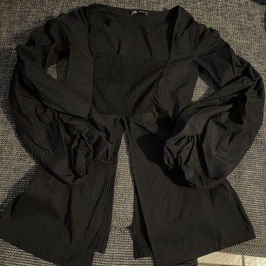 Schwarzes Zara-Top