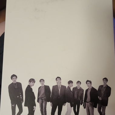 EXO – LOVE SHOT Album