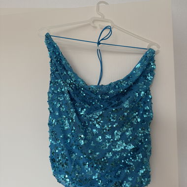 Top blu