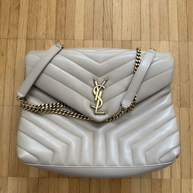 YSL loulou medium (2022 version)