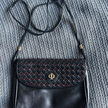 black small vintage leather bag