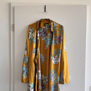 YELLOW FLORAL DRESS - BOOHOO