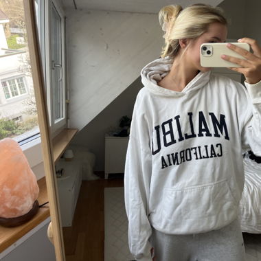 White and blue Malibu sweatshirt Brandy mellvile 