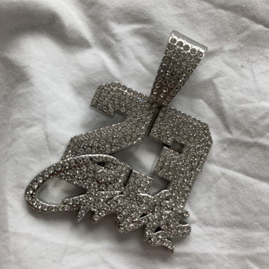 Ciondolo statement con strass