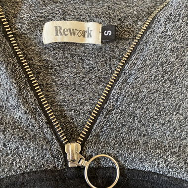 Pullover Rework con cerniera