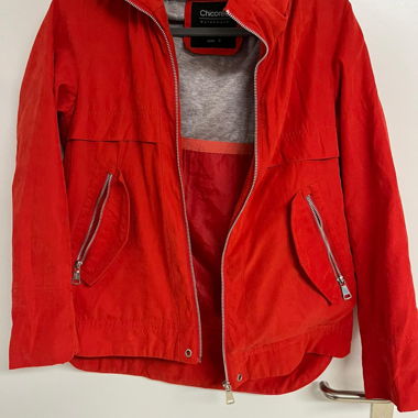 Veste à capuche rouge Chicorée