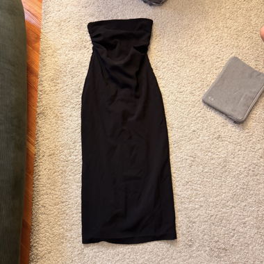 Robe noire bustier