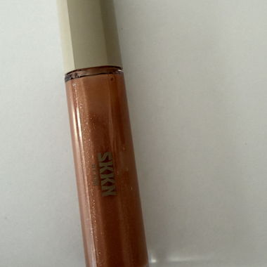 SKKN Lip Gloss