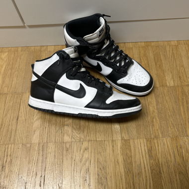Panda Dunks