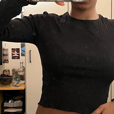 Black crop top