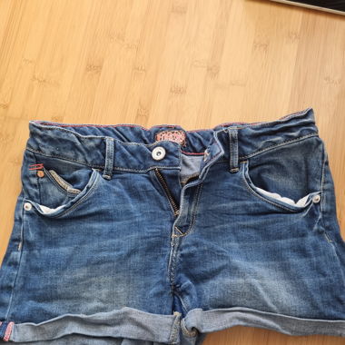 Kurze Hose