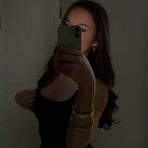 questa_laura