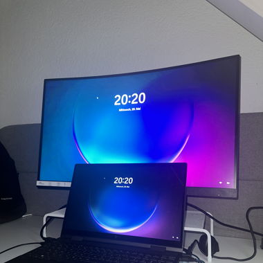 HP Laptop + Bildschirm
