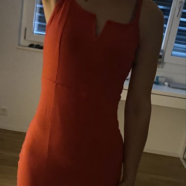 Rotes Kleid