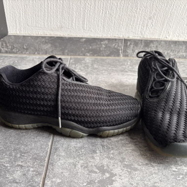 Baskets noires