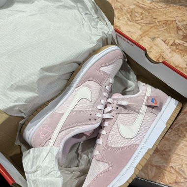 Nike Pink Dunks