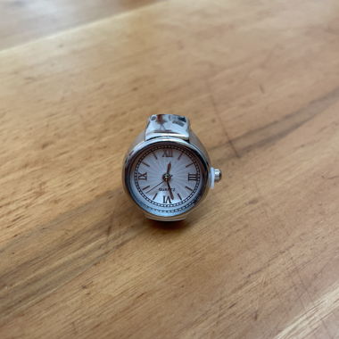 Ring Uhr