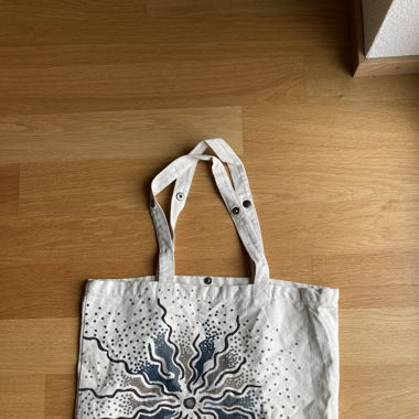 Stofftasche mit Knopfverschluss
