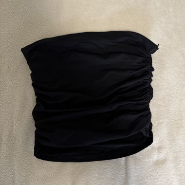Schwarzes Tubetop
